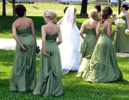 Bridesmaid Wedgies » Funny, Bizarre, Amazing Pictures & Videos